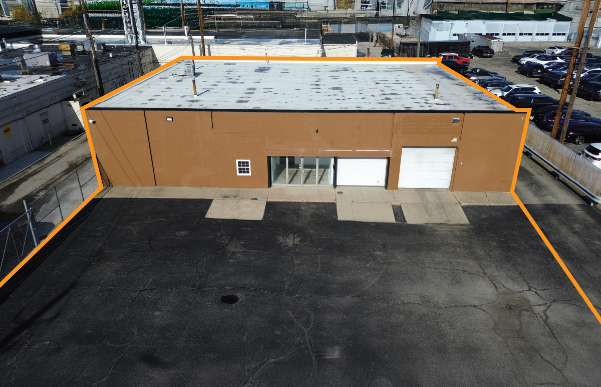5312 N Keystone Ave <br> Indianapolis – IN 46220